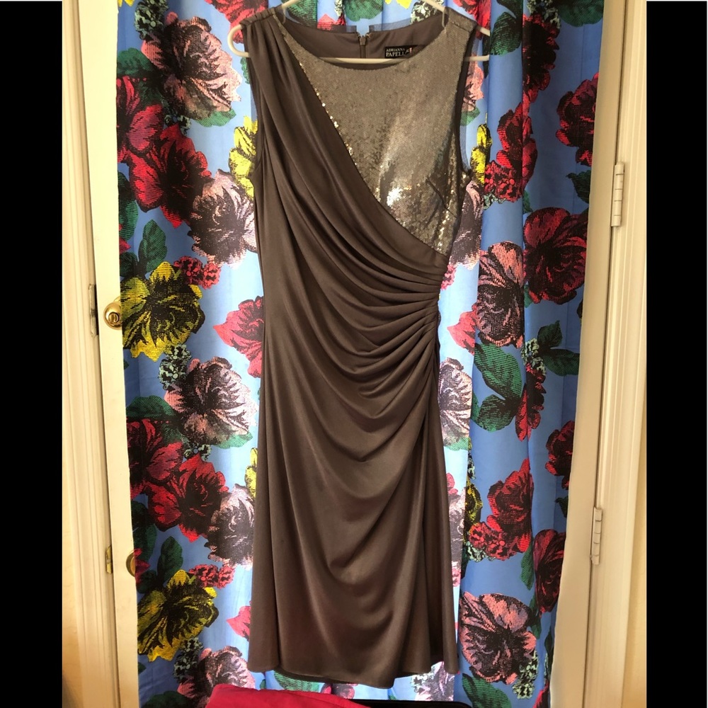 Special occasions dress, very flattering